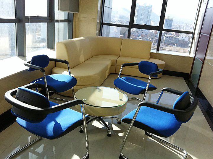 �ﴨ����ְ칫�Ҿ�